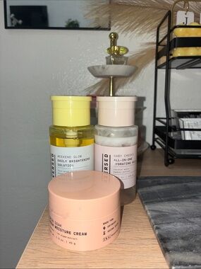 Versed Yellow & Peach Skincare Trio